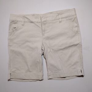 Red Camel Juniors Beige Khaki Bermuda Shorts Size 11 Stretch Y2K Preppy Casual